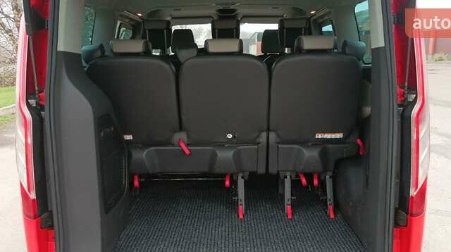 Червоний Форд Турнео Кастом, об'ємом двигуна 2.2 л та пробігом 106 тис. км за 22500 $, фото 9 на Automoto.ua