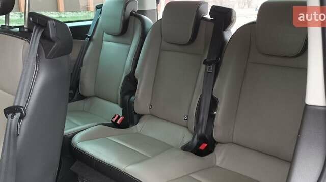 Червоний Форд Турнео Кастом, об'ємом двигуна 2.2 л та пробігом 106 тис. км за 22500 $, фото 11 на Automoto.ua