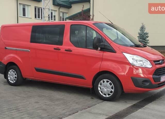 Форд Турнео Кастом 2016 у Луцьку на Automoto.ua Червоний Форд Турнео Кастом, об'ємом двигуна 2 л та пробігом 267 тис. км за 14500 $, фото 12 на Automoto.ua