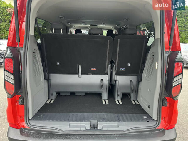 Форд Турнео Кастом 2024 в Киеве на Automoto.ua Красный Форд Турнео Кастом, объемом двигателя 2 л и пробегом 2 тыс. км за 55000 $, фото 35 на Automoto.ua