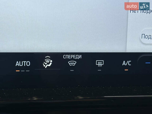 Червоний Форд Турнео Кастом, об'ємом двигуна 2 л та пробігом 2 тис. км за 55000 $, фото 23 на Automoto.ua