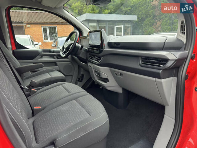 Форд Турнео Кастом 2024 в Киеве на Automoto.ua Красный Форд Турнео Кастом, объемом двигателя 2 л и пробегом 2 тыс. км за 55000 $, фото 32 на Automoto.ua