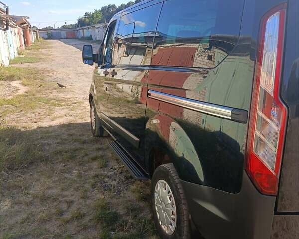 Форд Турнео Кастом, объемом двигателя 2.2 л и пробегом 114 тыс. км за 16000 $, фото 4 на Automoto.ua