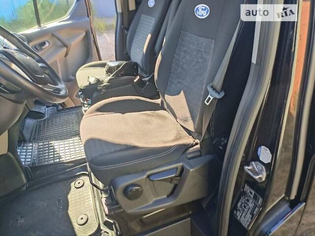 Форд Турнео Кастом, объемом двигателя 2.2 л и пробегом 114 тыс. км за 16000 $, фото 2 на Automoto.ua