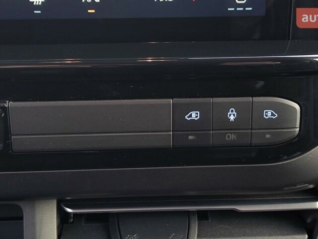 Форд Турнео Кастом, об'ємом двигуна 2 л та пробігом 0 тис. км за 78860 $, фото 48 на Automoto.ua