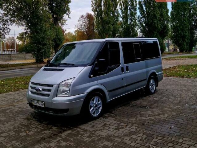 Форд Турнео Кастом 2012 в Броварах на Automoto.ua Серый Форд Турнео Кастом, объемом двигателя 2.2 л и пробегом 228 тыс. км за 12000 $, фото 8 на Automoto.ua