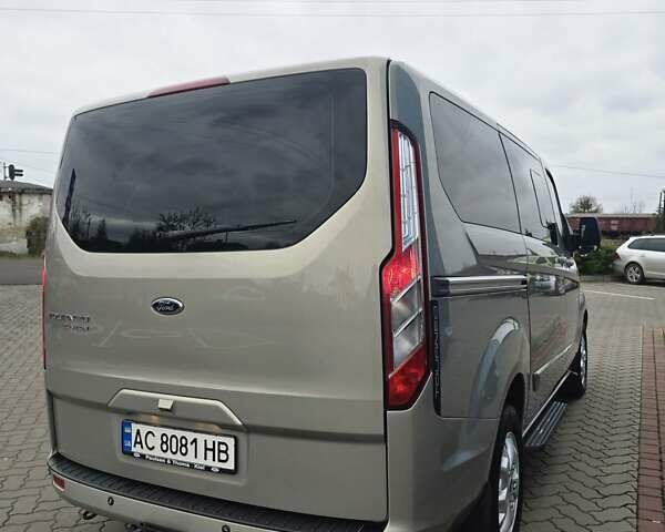 Сірий Форд Турнео Кастом, об'ємом двигуна 2.2 л та пробігом 218 тис. км за 18400 $, фото 3 на Automoto.ua