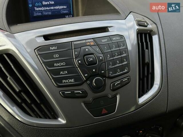 Форд Турнео Кастом 2015 в Мукачеве на Automoto.ua Серый Форд Турнео Кастом, объемом двигателя 2.2 л и пробегом 228 тыс. км за 19900 $, фото 49 на Automoto.ua