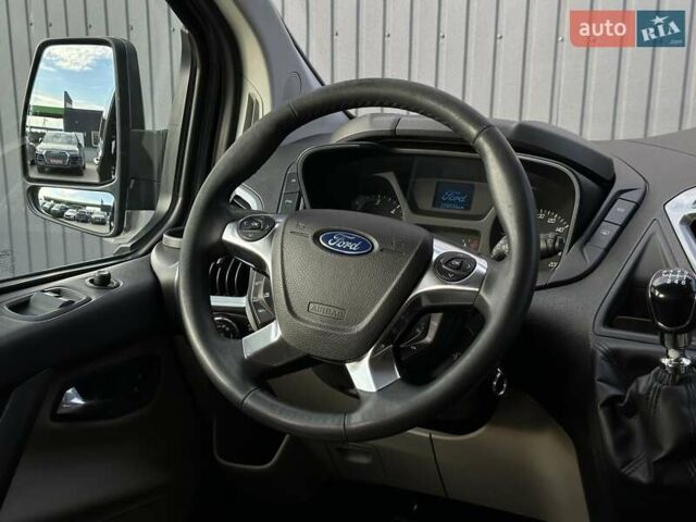 Форд Турнео Кастом 2015 в Мукачеве на Automoto.ua Серый Форд Турнео Кастом, объемом двигателя 2.2 л и пробегом 228 тыс. км за 19900 $, фото 37 на Automoto.ua