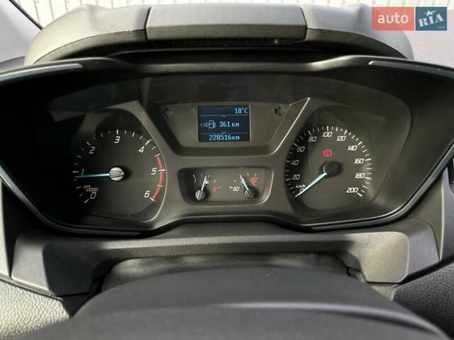 Форд Турнео Кастом 2015 в Мукачеве на Automoto.ua Серый Форд Турнео Кастом, объемом двигателя 2.2 л и пробегом 228 тыс. км за 19900 $, фото 39 на Automoto.ua