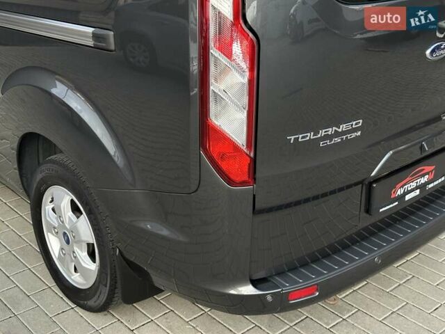 Форд Турнео Кастом 2015 в Мукачеве на Automoto.ua Серый Форд Турнео Кастом, объемом двигателя 2.2 л и пробегом 228 тыс. км за 19900 $, фото 10 на Automoto.ua