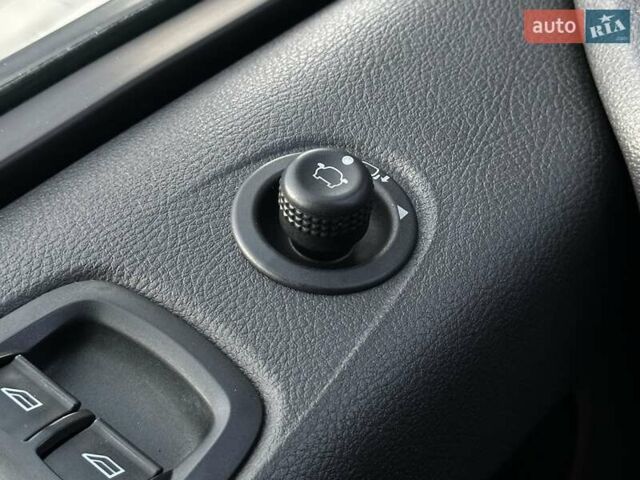 Форд Турнео Кастом 2015 в Мукачеве на Automoto.ua Серый Форд Турнео Кастом, объемом двигателя 2.2 л и пробегом 228 тыс. км за 19900 $, фото 45 на Automoto.ua