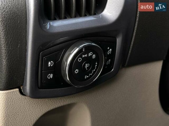 Форд Турнео Кастом 2015 в Мукачеве на Automoto.ua Серый Форд Турнео Кастом, объемом двигателя 2.2 л и пробегом 228 тыс. км за 19900 $, фото 36 на Automoto.ua