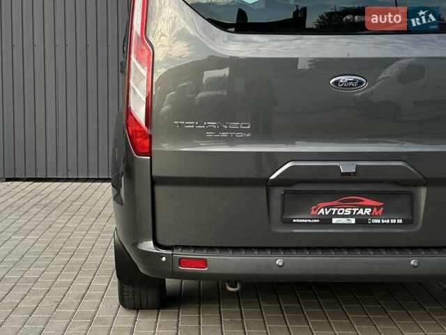 Форд Турнео Кастом 2015 в Мукачеве на Automoto.ua Серый Форд Турнео Кастом, объемом двигателя 2.2 л и пробегом 228 тыс. км за 19900 $, фото 9 на Automoto.ua