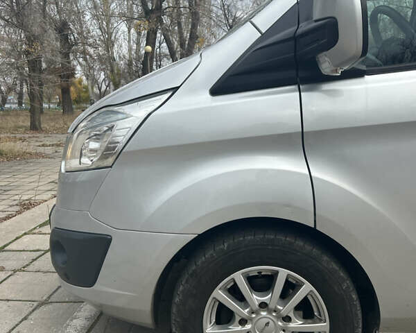 Сірий Форд Турнео Кастом, об'ємом двигуна 2.2 л та пробігом 336 тис. км за 17500 $, фото 13 на Automoto.ua