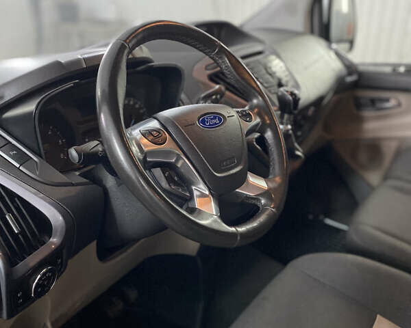 Сірий Форд Турнео Кастом, об'ємом двигуна 2 л та пробігом 193 тис. км за 22000 $, фото 20 на Automoto.ua