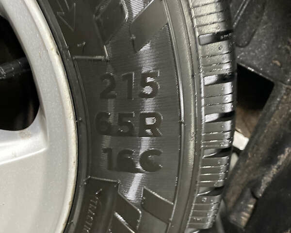 Сірий Форд Турнео Кастом, об'ємом двигуна 2 л та пробігом 193 тис. км за 25000 $, фото 65 на Automoto.ua