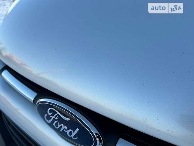 Сірий Форд Турнео Кастом, об'ємом двигуна 2 л та пробігом 204 тис. км за 20000 $, фото 28 на Automoto.ua