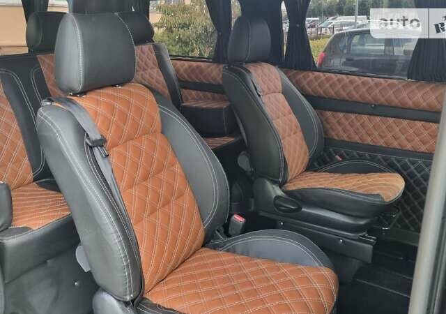 Серый Форд Турнео Кастом, объемом двигателя 2 л и пробегом 97 тыс. км за 19199 $, фото 17 на Automoto.ua