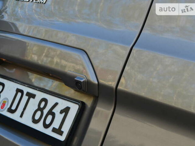 Серый Форд Турнео Кастом, объемом двигателя 2 л и пробегом 175 тыс. км за 21350 $, фото 58 на Automoto.ua