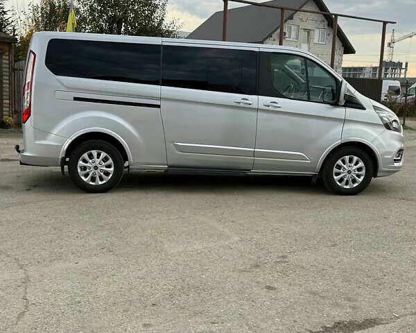 Серый Форд Турнео Кастом, объемом двигателя 2 л и пробегом 167 тыс. км за 25999 $, фото 14 на Automoto.ua