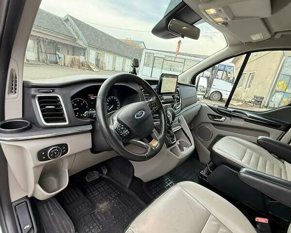 Серый Форд Турнео Кастом, объемом двигателя 2 л и пробегом 167 тыс. км за 25999 $, фото 18 на Automoto.ua