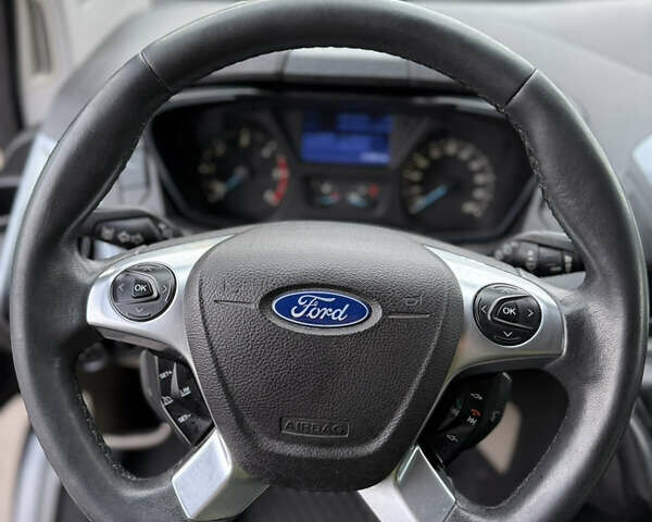 Синий Форд Турнео Кастом, объемом двигателя 2.2 л и пробегом 213 тыс. км за 17650 $, фото 28 на Automoto.ua