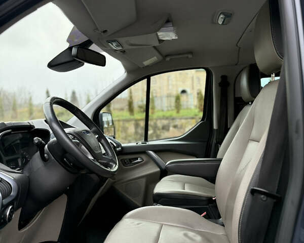 Синий Форд Турнео Кастом, объемом двигателя 2.2 л и пробегом 213 тыс. км за 17650 $, фото 24 на Automoto.ua