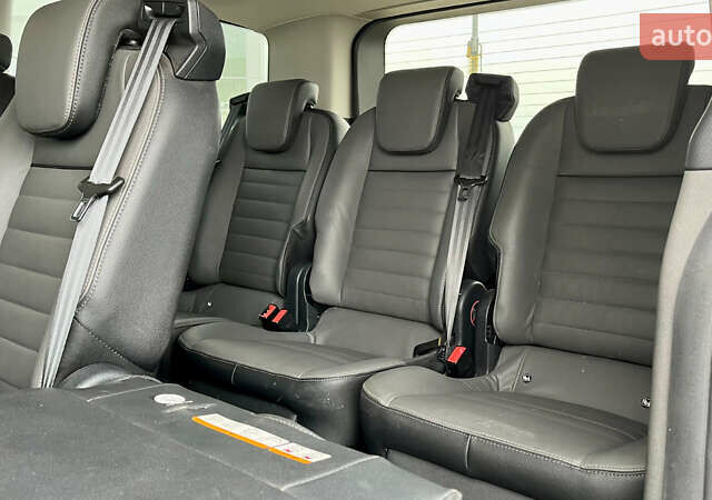 Зеленый Форд Турнео Кастом, объемом двигателя 2 л и пробегом 27 тыс. км за 34758 $, фото 11 на Automoto.ua