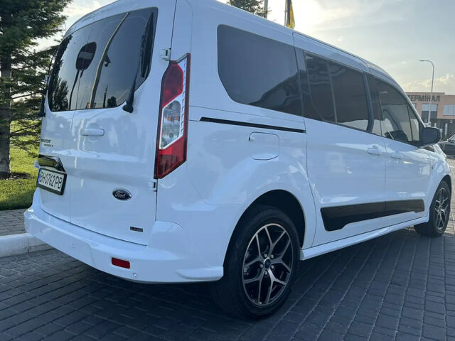 Білий Форд Турнео, об'ємом двигуна 2 л та пробігом 93 тис. км за 14500 $, фото 7 на Automoto.ua