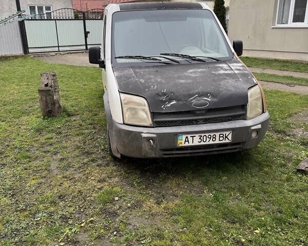 Белый Форд Транзит Коннект, объемом двигателя 1.75 л и пробегом 214 тыс. км за 1999 $, фото 6 на Automoto.ua