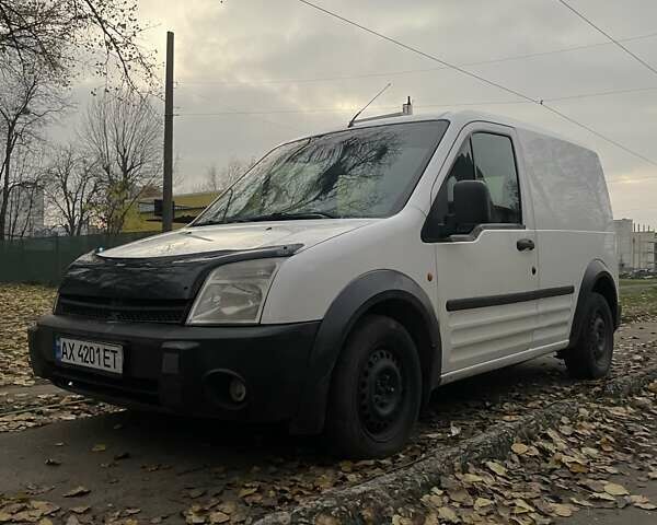 Белый Форд Транзит Коннект, объемом двигателя 1.8 л и пробегом 350 тыс. км за 3600 $, фото 2 на Automoto.ua