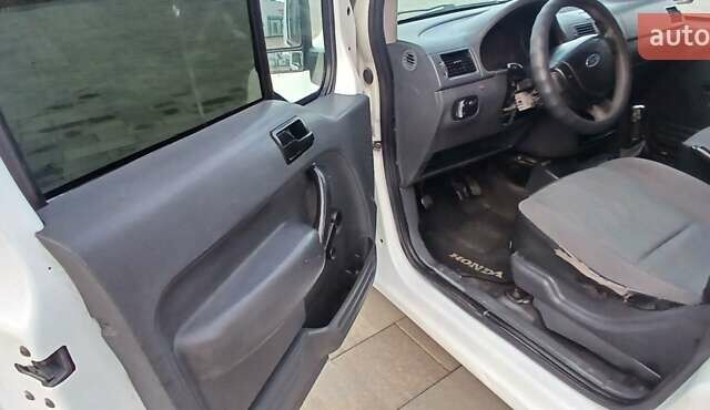 Білий Форд Транзит Коннект, об'ємом двигуна 1.75 л та пробігом 5 тис. км за 3000 $, фото 20 на Automoto.ua