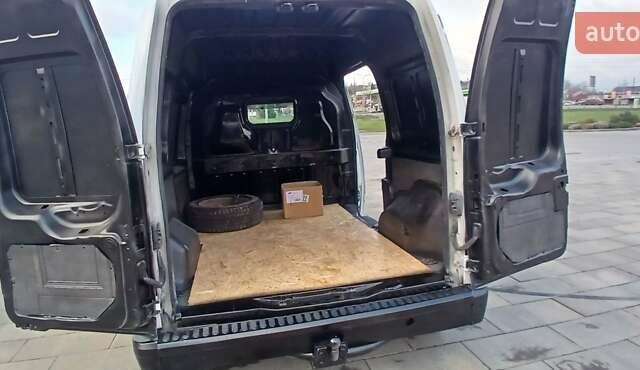 Білий Форд Транзит Коннект, об'ємом двигуна 1.75 л та пробігом 5 тис. км за 3300 $, фото 26 на Automoto.ua