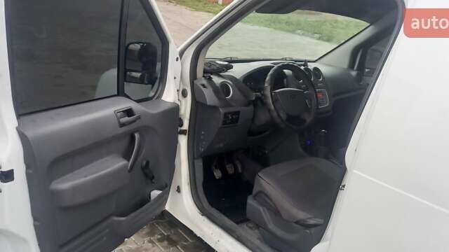 Белый Форд Транзит Коннект, объемом двигателя 1.8 л и пробегом 100 тыс. км за 3700 $, фото 4 на Automoto.ua