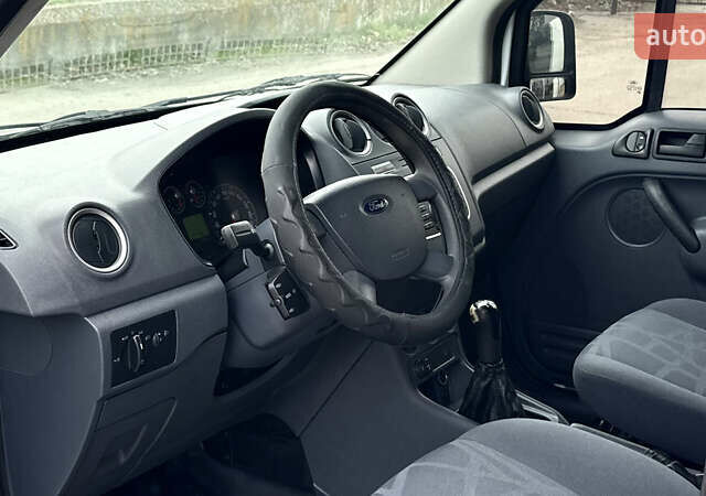 Белый Форд Транзит Коннект, объемом двигателя 1.8 л и пробегом 189 тыс. км за 4800 $, фото 16 на Automoto.ua