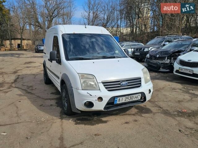 Білий Форд Транзит Коннект, об'ємом двигуна 1.75 л та пробігом 200 тис. км за 1800 $, фото 1 на Automoto.ua