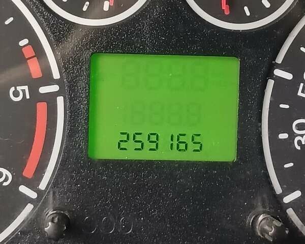 Белый Форд Транзит Коннект, объемом двигателя 1.75 л и пробегом 260 тыс. км за 4500 $, фото 6 на Automoto.ua