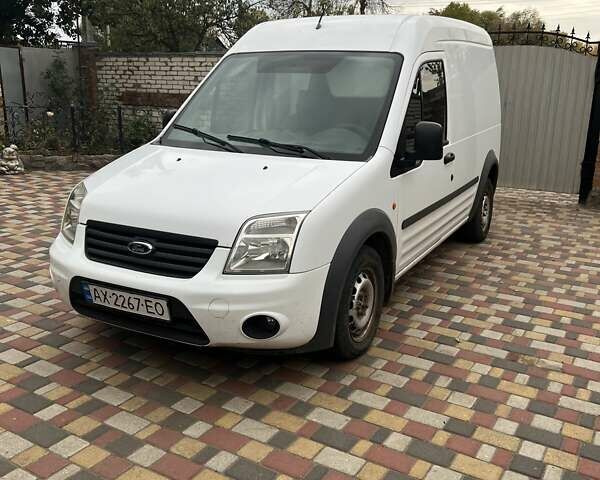 Белый Форд Транзит Коннект, объемом двигателя 1.8 л и пробегом 234 тыс. км за 5300 $, фото 2 на Automoto.ua