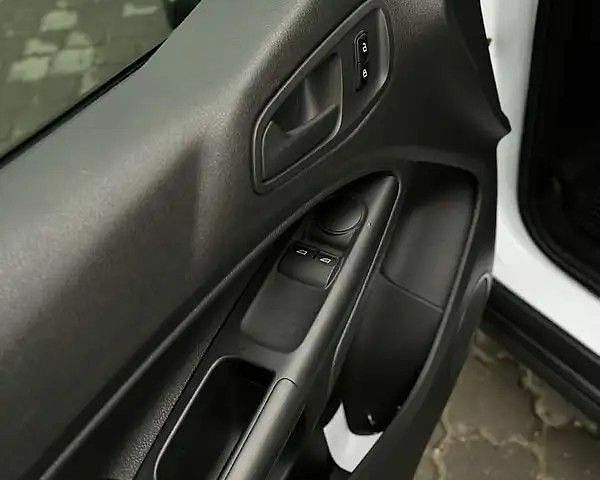 Белый Форд Транзит Коннект, объемом двигателя 2.49 л и пробегом 250 тыс. км за 8000 $, фото 20 на Automoto.ua