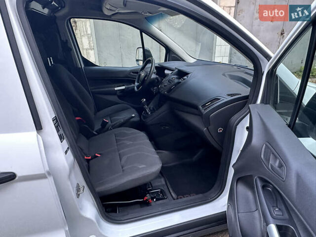 Білий Форд Транзит Коннект, об'ємом двигуна 1.56 л та пробігом 215 тис. км за 6900 $, фото 11 на Automoto.ua