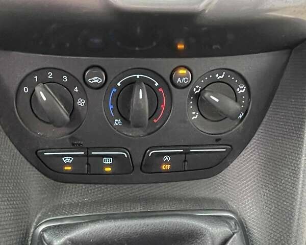 Форд Транзит Коннект 2014 у Києві на Automoto.ua Білий Форд Транзит Коннект, об'ємом двигуна 1.56 л та пробігом 243 тис. км за 7950 $, фото 12 на Automoto.ua