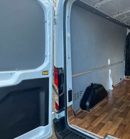 Белый Форд Транзит Коннект, объемом двигателя 2.2 л и пробегом 285 тыс. км за 13500 $, фото 19 на Automoto.ua