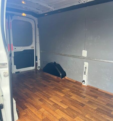 Белый Форд Транзит Коннект, объемом двигателя 2.2 л и пробегом 285 тыс. км за 13500 $, фото 15 на Automoto.ua