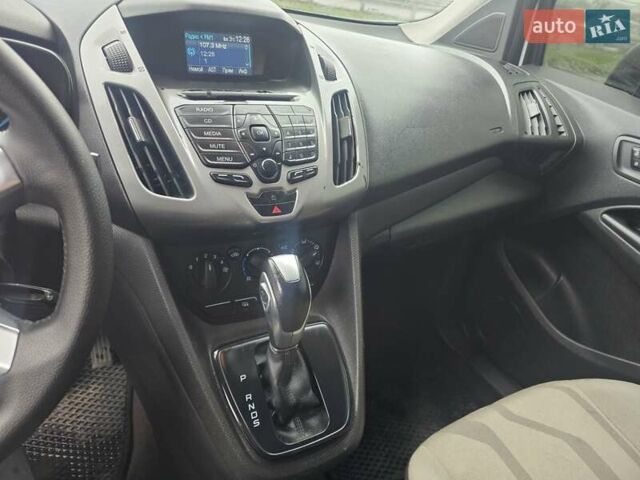 Белый Форд Транзит Коннект, объемом двигателя 2.5 л и пробегом 280 тыс. км за 7999 $, фото 2 на Automoto.ua