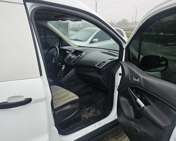 Белый Форд Транзит Коннект, объемом двигателя 2.5 л и пробегом 280 тыс. км за 7999 $, фото 3 на Automoto.ua