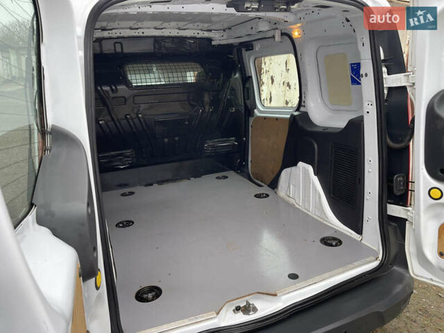 Белый Форд Транзит Коннект, объемом двигателя 1.6 л и пробегом 225 тыс. км за 7700 $, фото 14 на Automoto.ua
