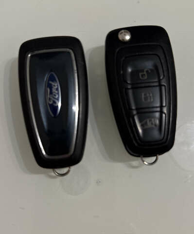 Белый Форд Транзит Коннект, объемом двигателя 1.5 л и пробегом 174 тыс. км за 11900 $, фото 43 на Automoto.ua