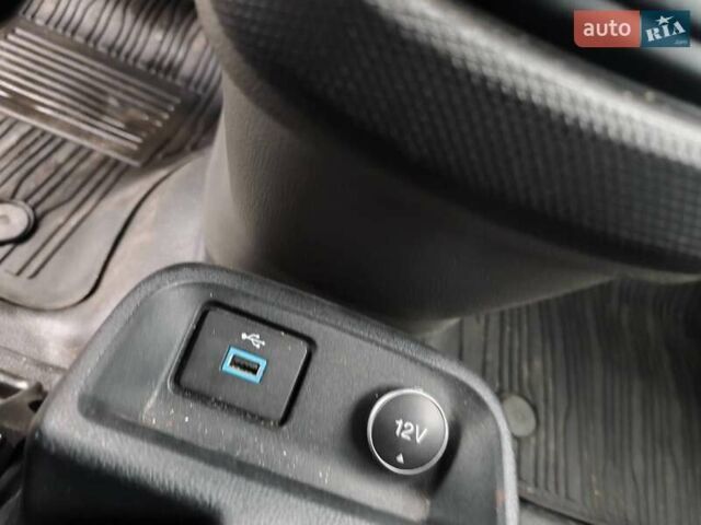 Білий Форд Транзит Коннект, об'ємом двигуна 1.5 л та пробігом 199 тис. км за 9300 $, фото 15 на Automoto.ua