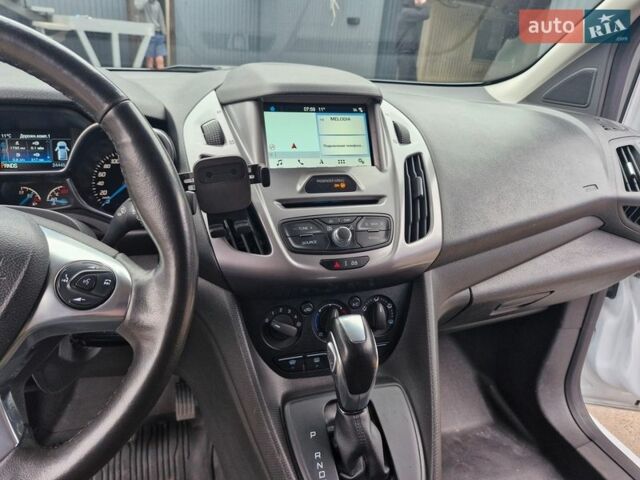 Белый Форд Транзит Коннект, объемом двигателя 1.5 л и пробегом 240 тыс. км за 13800 $, фото 11 на Automoto.ua